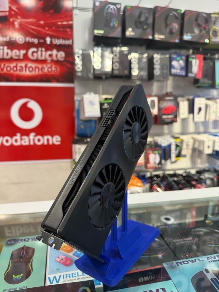 NİTRO BİLİŞİM’DEN INTEL ARC A750 LIMITED EDITION EKRAN KARTI! - 3