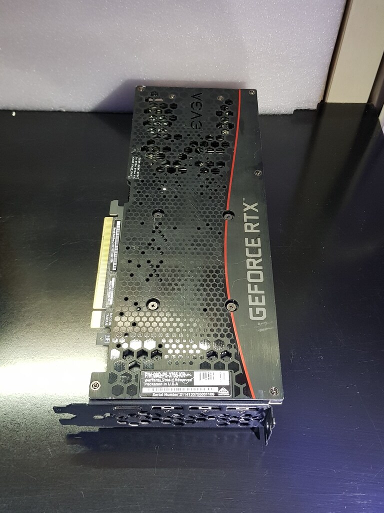 EVGA GEFORCE RTX 3070 8GB EKRAN KARTI - 17