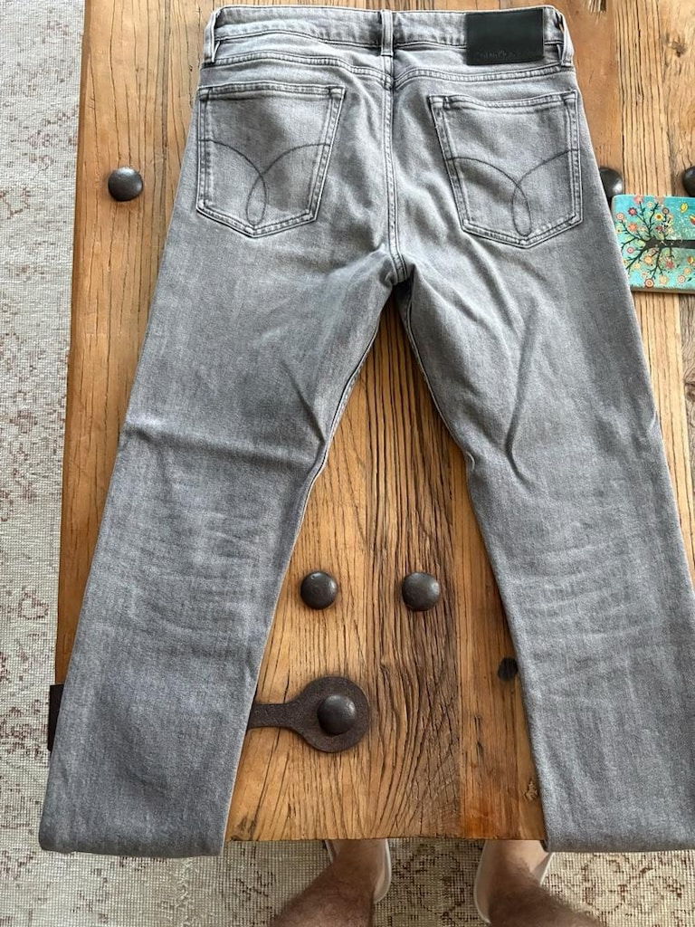 CALVİN KLEIN JEANS SIFIR AYARINDA