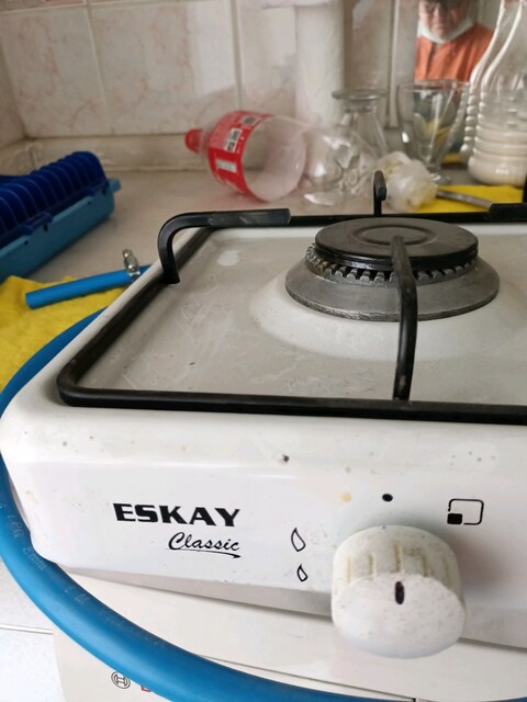 Eskay marka tek gözlü ocak küçük tüpe ayarlı hortumu ile birlikte
