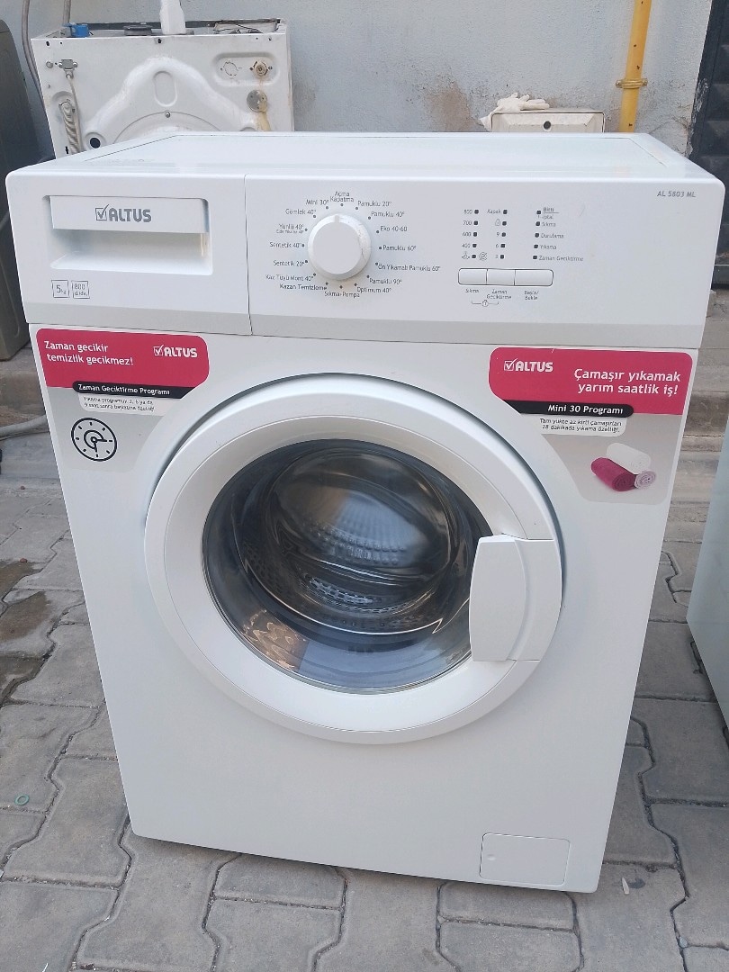 İKİSİ DE 2 3 YILLIK ORJİNAL buzdolabı ENİ 60 CM ÇAMAŞIR MAKİNA 5 KİLO - 9