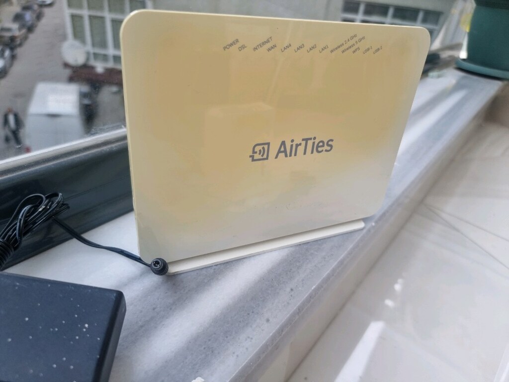 Airties 5760 5 GHZ ve 2.4 GHZ 2 bant modem - 6