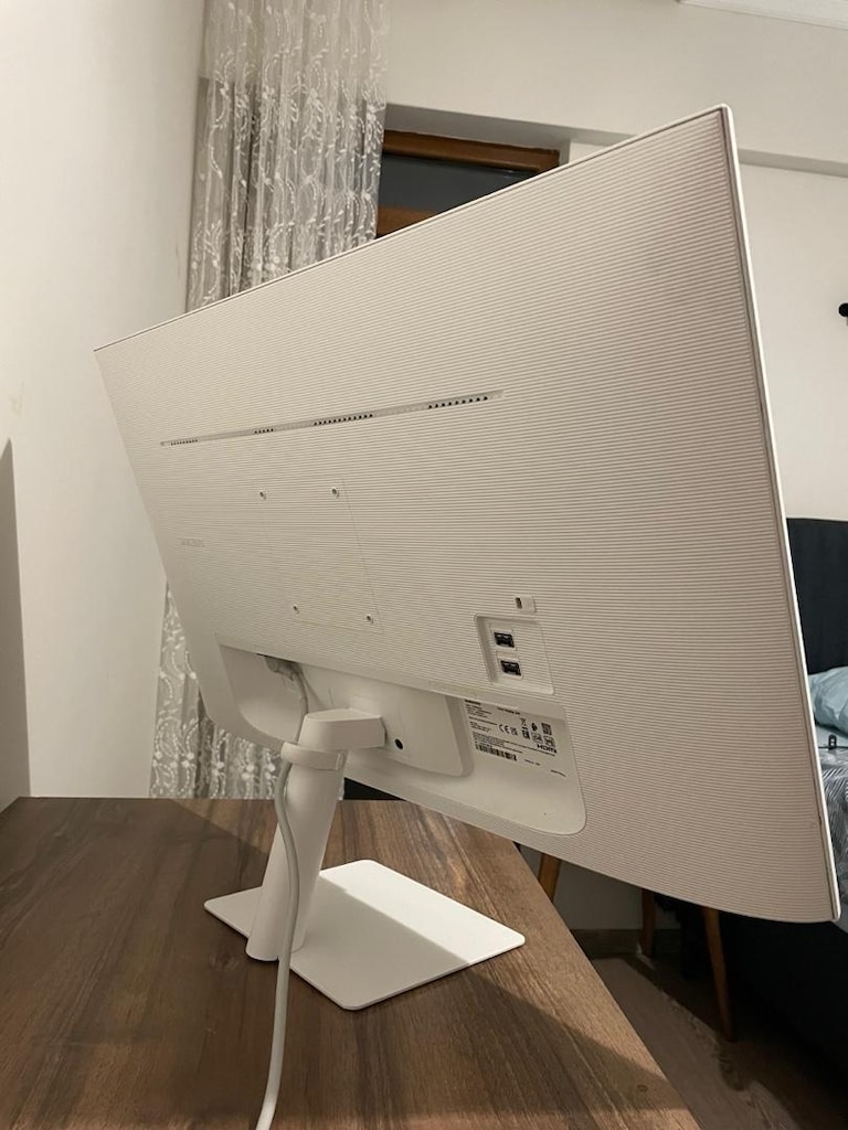 Samsung m5 smart monitor 32 ınch kumandalı - 8