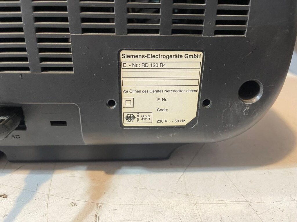 Siemens RD-120R4 Portatif Radyo Kaset ve CD Çalar - 7