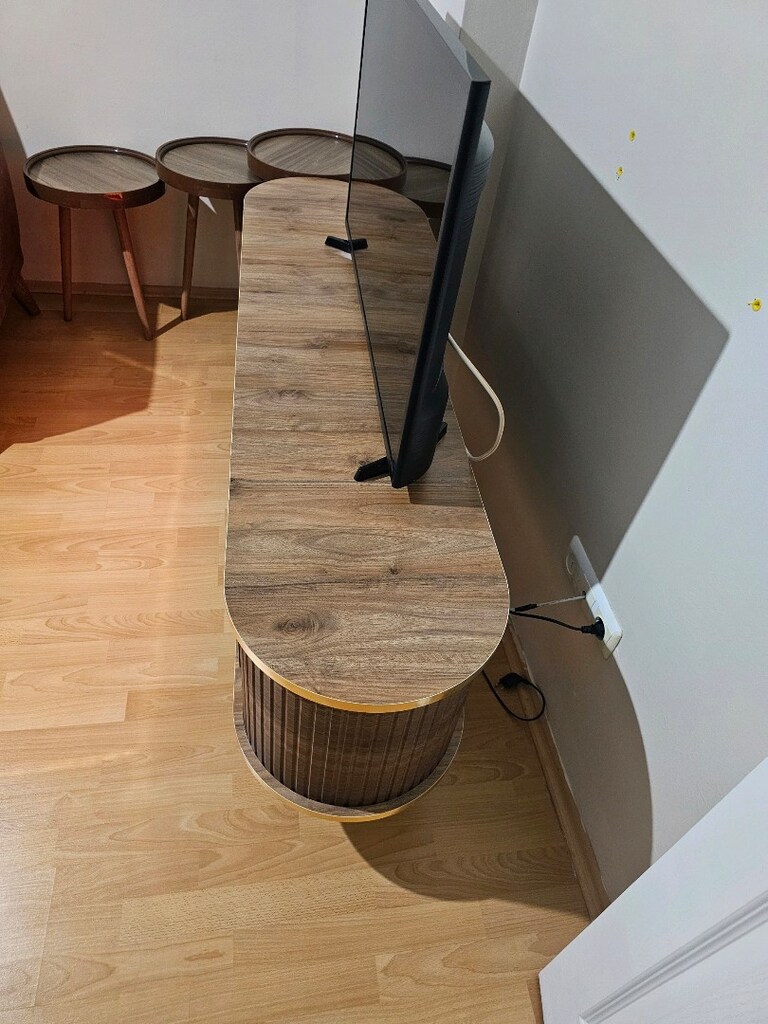 Bluetooth lu ışıklı TV ünitesi - 3