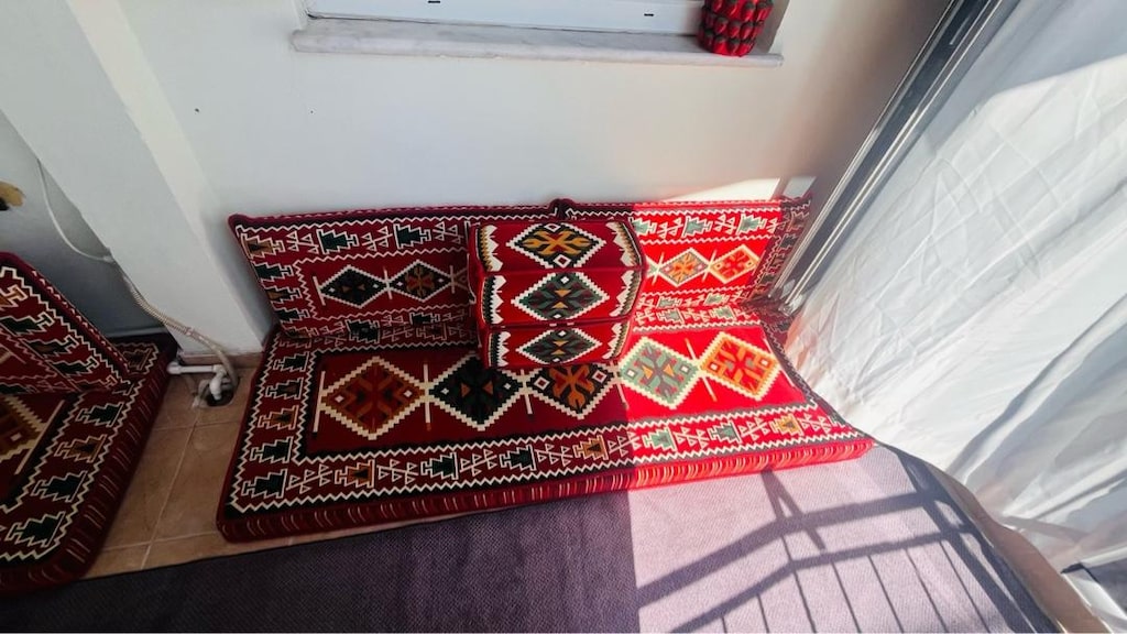 Özel Tasarım El Dokuması Şark Köşesi Takımı – Çok Şık ve Temiz - 2