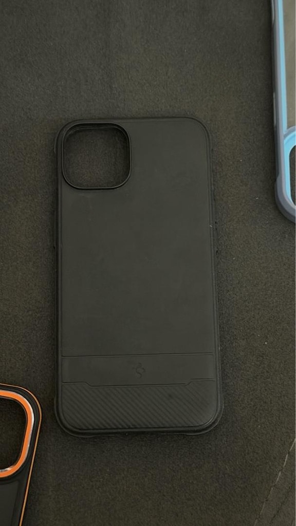 Iphone 13 Spigen Rugged Armor MagFit - 3