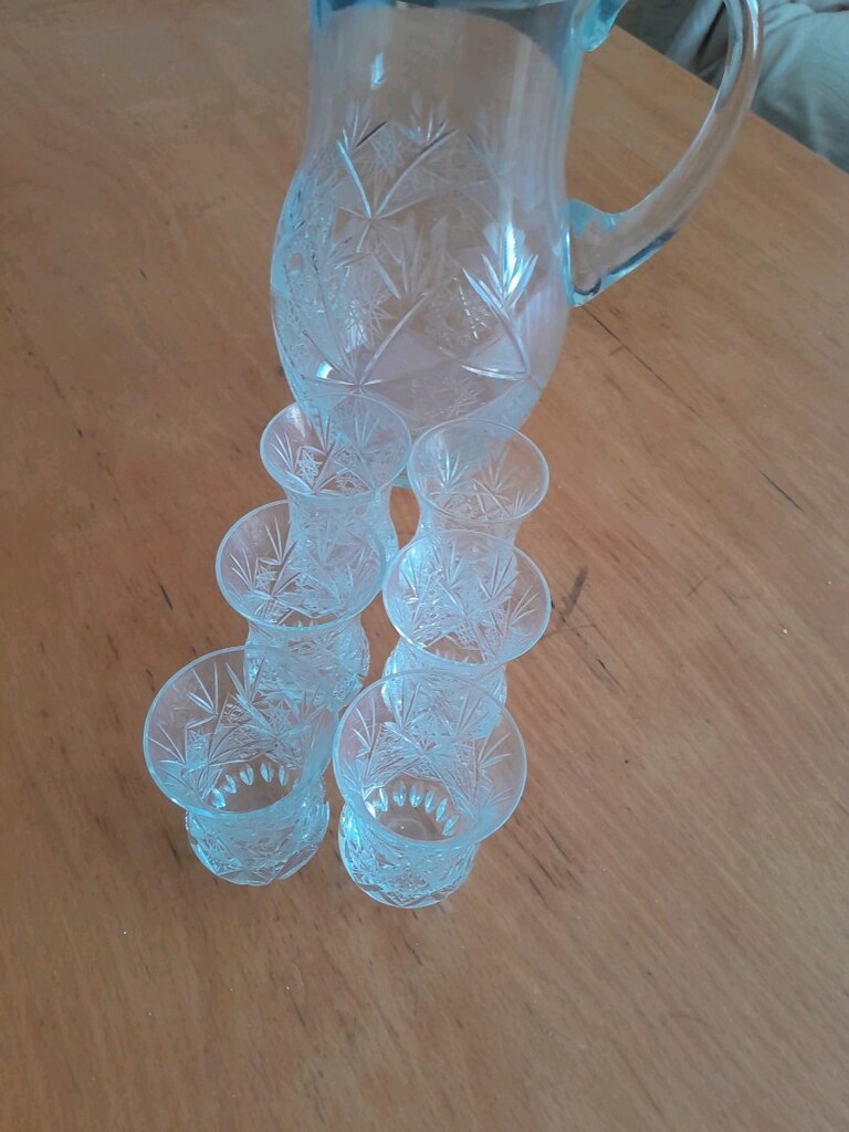 6 çay bardağı kristal 1 sürahi kristal - 2