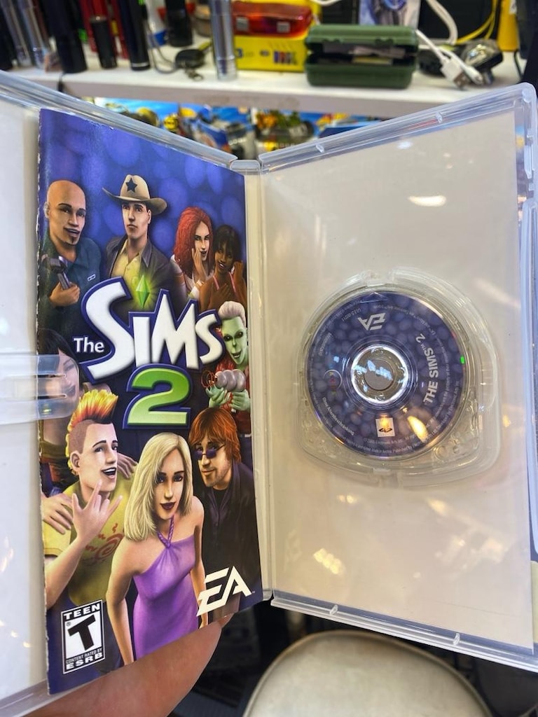 THE SİMS 2 PSP OYUNU - 3
