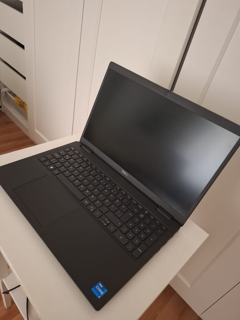 Dell latitude 3520 intel core i5 16 gb - 8