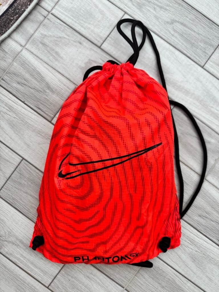 Nike Phantom — görsel 3/4