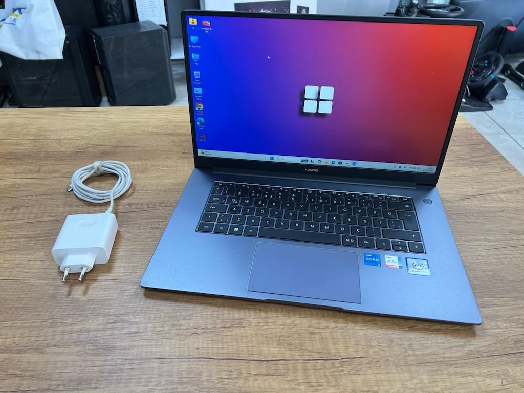 HUAWEİ MATEBOOK D15 LAPTOP - 8