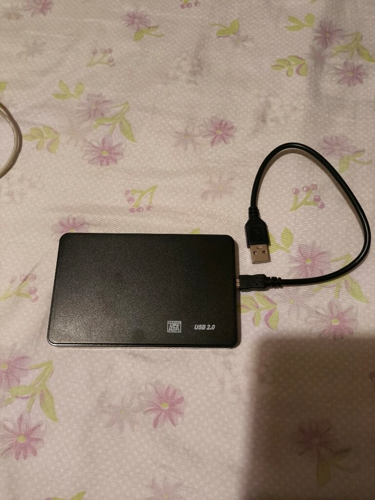 750 GB hard disk - 3