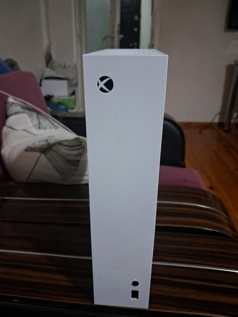 XBOX Series S - 3