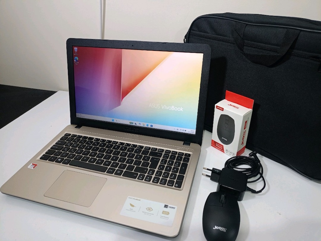 ASUS UYGUN FİYATLI SSDLİ TEMİZ LAPTOP - 3