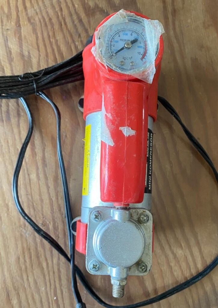 ARIZALI ÜRÜNLER Kompakt Kırmızı Elektrikli Pompa - 4