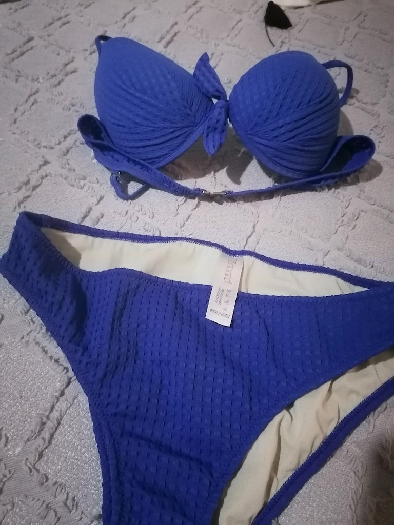 Bikini takımı canlı mavi