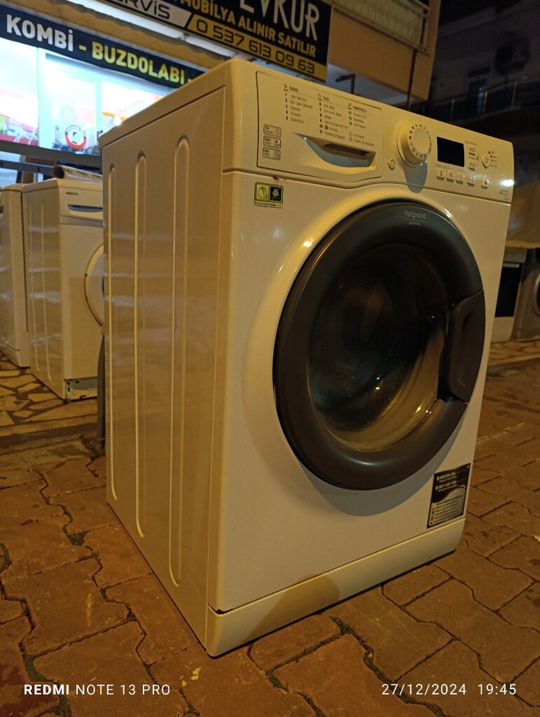 Ariston Hotpoint çamaşır Makinesi 9 KG - 2