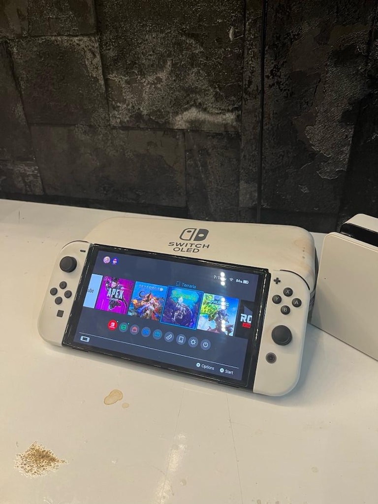 Nintendo Switch OLED | 11 Oyun Yüklü | Tam Set | Temiz ve Sorunsuz - 3