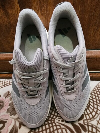 Adidas spor ayakkabı
