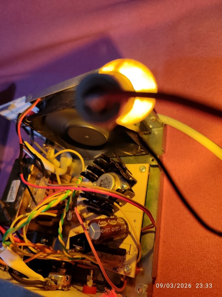 ayarlı0.7 17volt mak.4amper göstergeli adaptör 1000 tl - 11