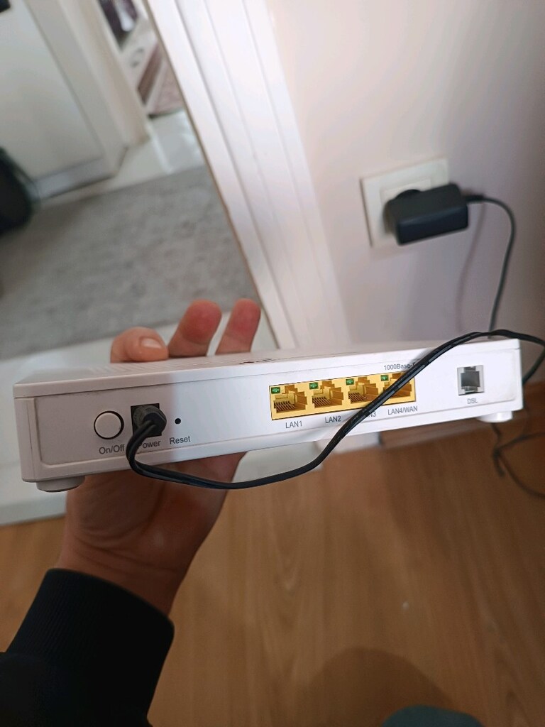 ZTE Zxhn H168A 4 Port 1200 Mbps 5ghz Vdsl2 Modem - 3
