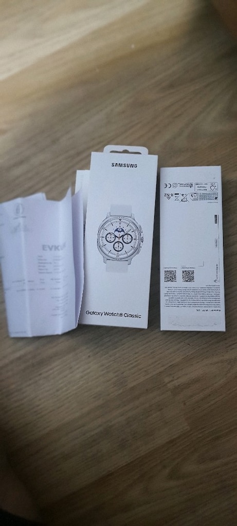 Samsung galaxy watch 8 clasik