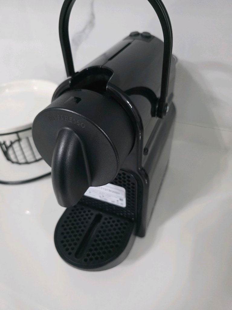 Nespresso kahve makinesi - 6
