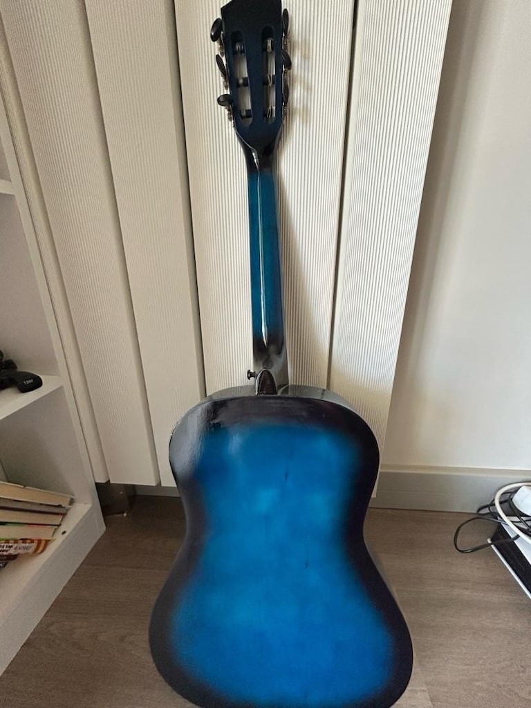 temiz kullanılmamış gitar - 2