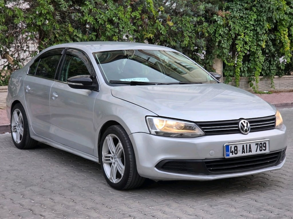 2012 Volkswagen Jetta 1.6 TDI DSG Otomatik – Bakımlı ve Ma - 4