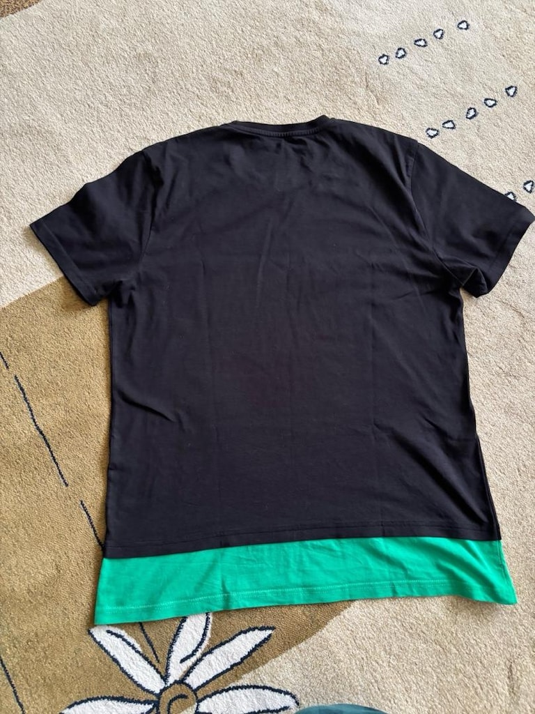 benetton tsihirt - 2