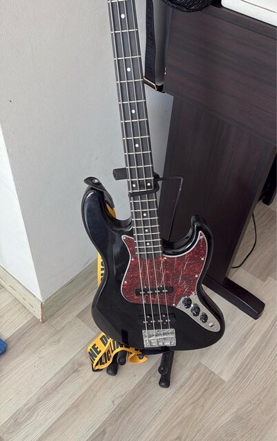 bas gitar