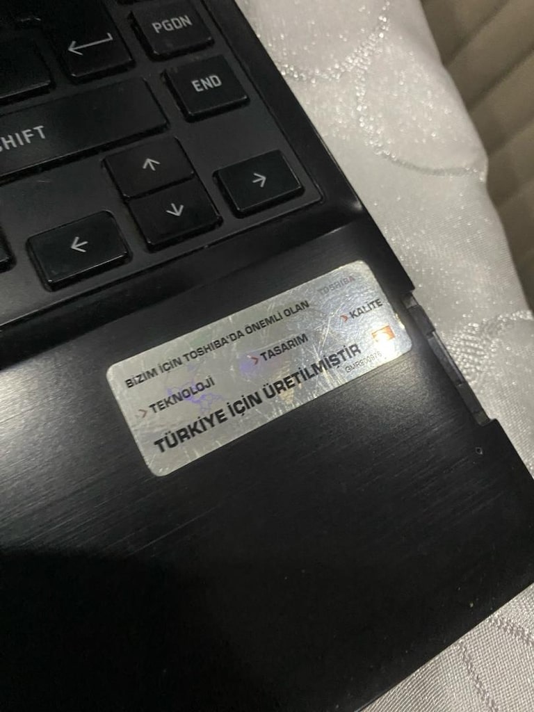 Toshiba Laptop Windows 10 yüklü - 3