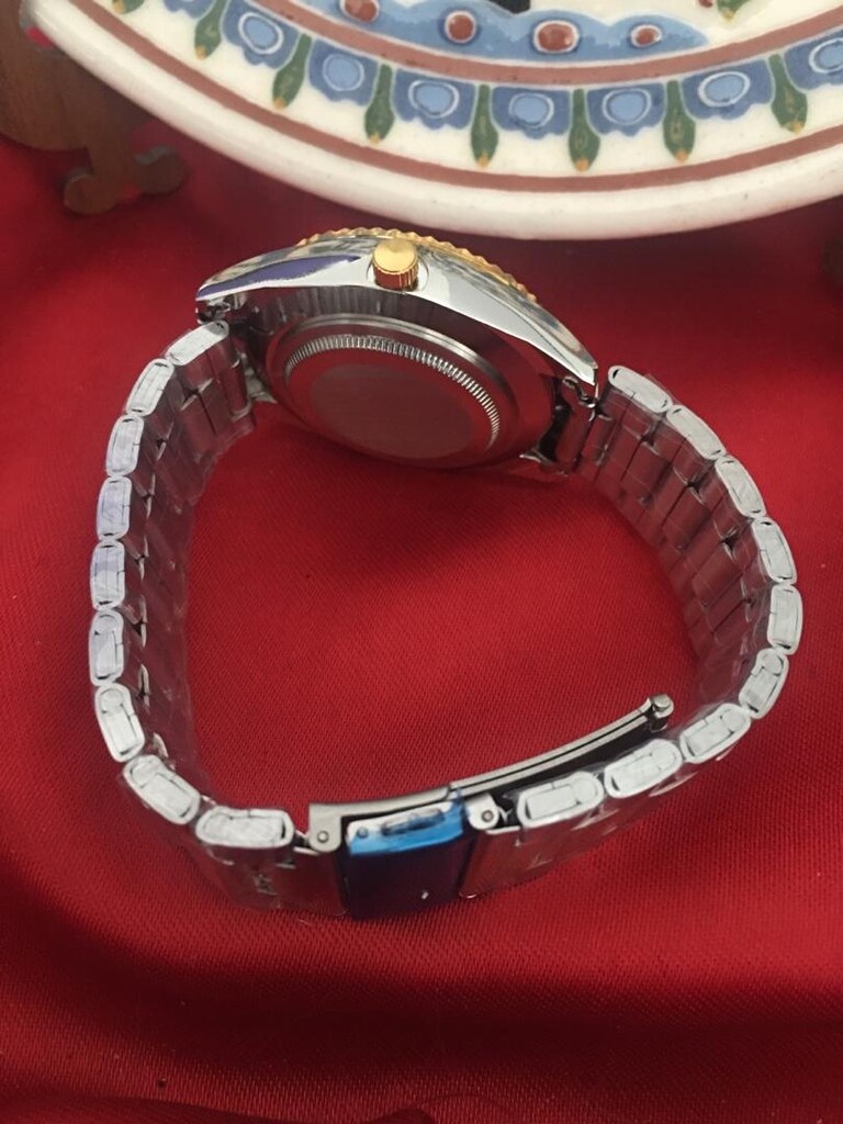 Rolex Oyster Perpetual Day-Date: Mavi Kadranlı Şıklık - 9