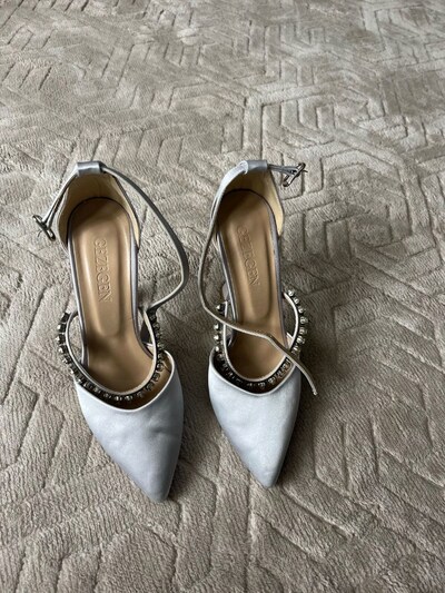 Beyaz Süet Stiletto Topuklu Kadın Ayakkabı 10 cm topuklu