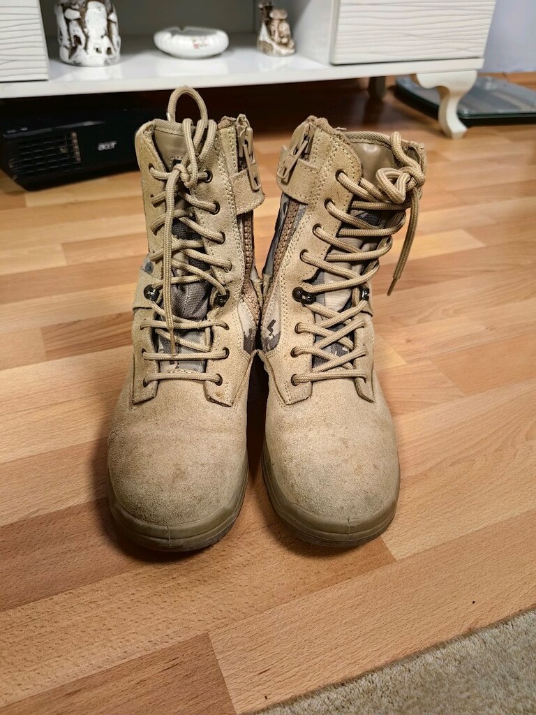 YDS KREM BOT 42 NUMARA KENARINDA 1 TANE 1 CM YIRTIK VAR - 7