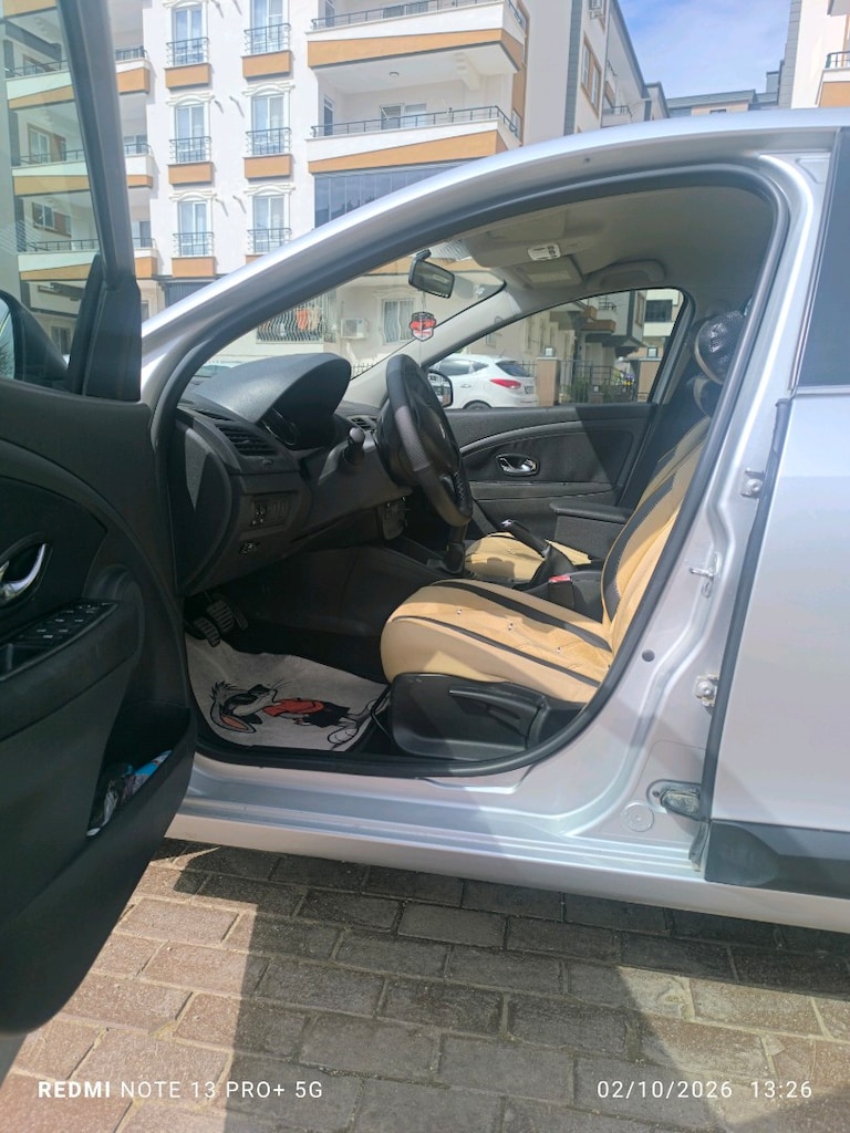 SAHİBİNDEN DÜŞÜK KM FLUENCE - 9