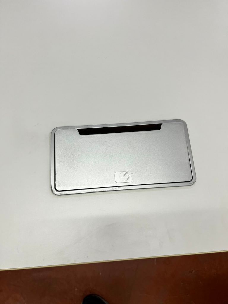 KLAS OFİS PENDİK 200x80 KOLTUKLU MÜDÜR MASASI SETİ İKİNCİ EL - 6