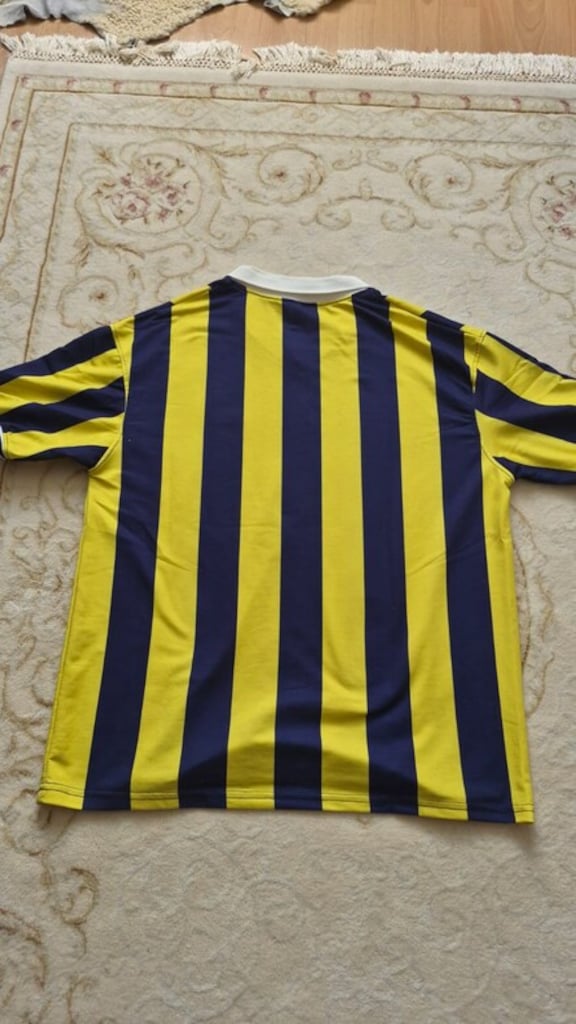 sarı lacivert tişört - 2
