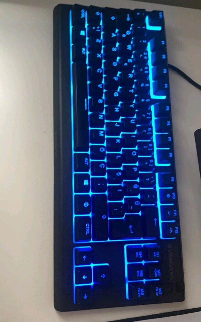 steelseries marka klavye - 2