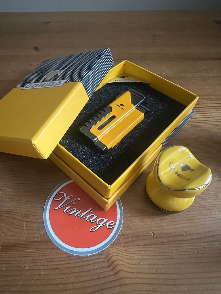 Cohiba 4 Pürmüzlü jet alevli cakmak ve PURO TUTUCU HEDİYELİ - 2