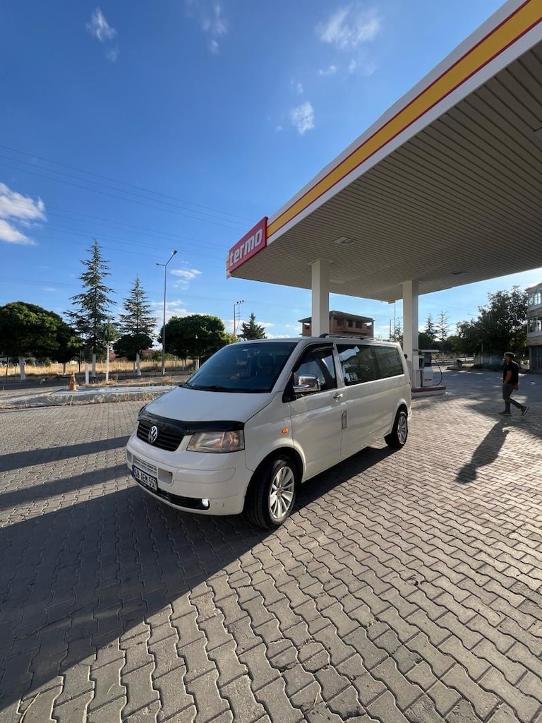 Wolksvagen Transporter 1.9 - 3