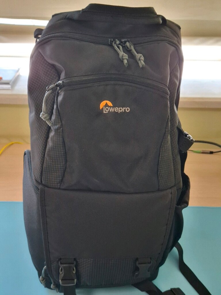 Lowepro Fastpack BP 250 AW II Fotoğraf Makinesi Sırt Çantası - 2