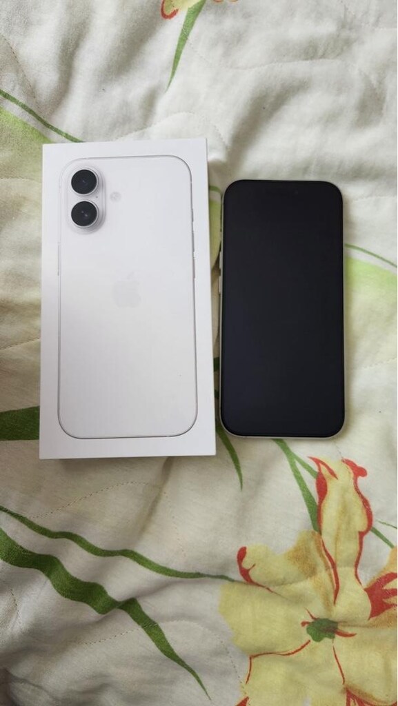 Apple İphone 17 256 GB - 2
