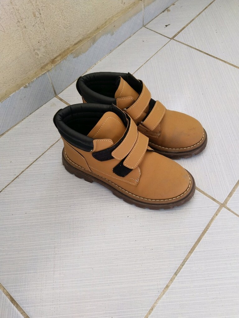 erkek çocuk için bot - 4