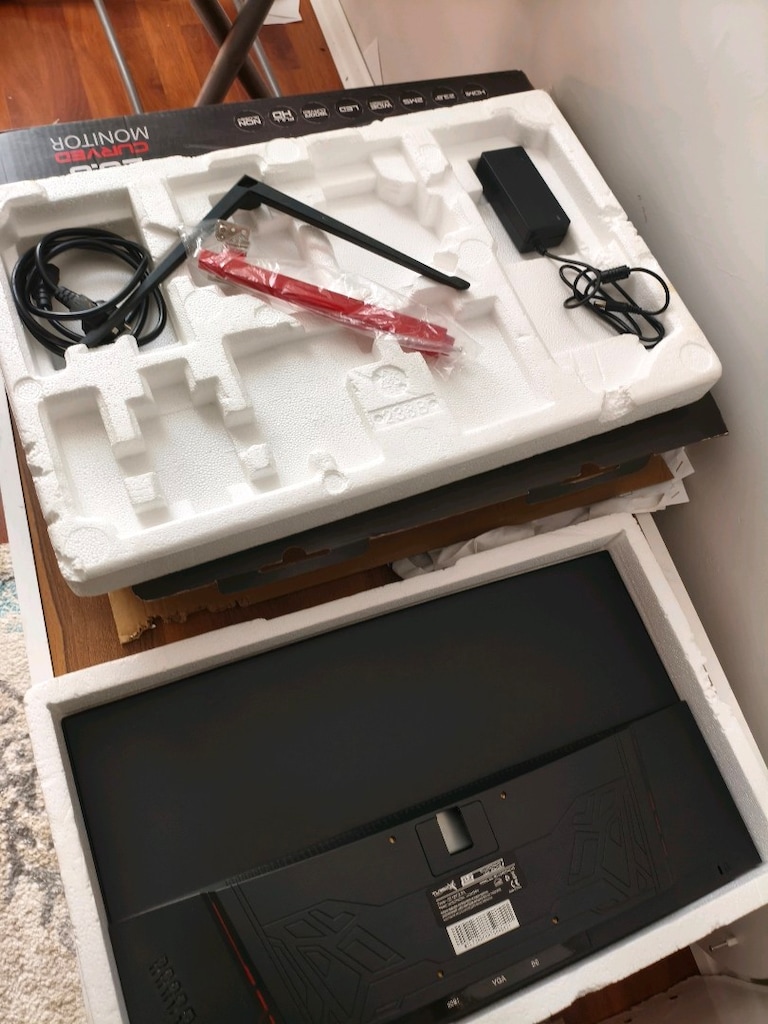 TURBOX 100HZ 2MS HDMI-VGA 1920x1080 23.8" R1800 CURVED FRAMLESS MT-L23 - 4