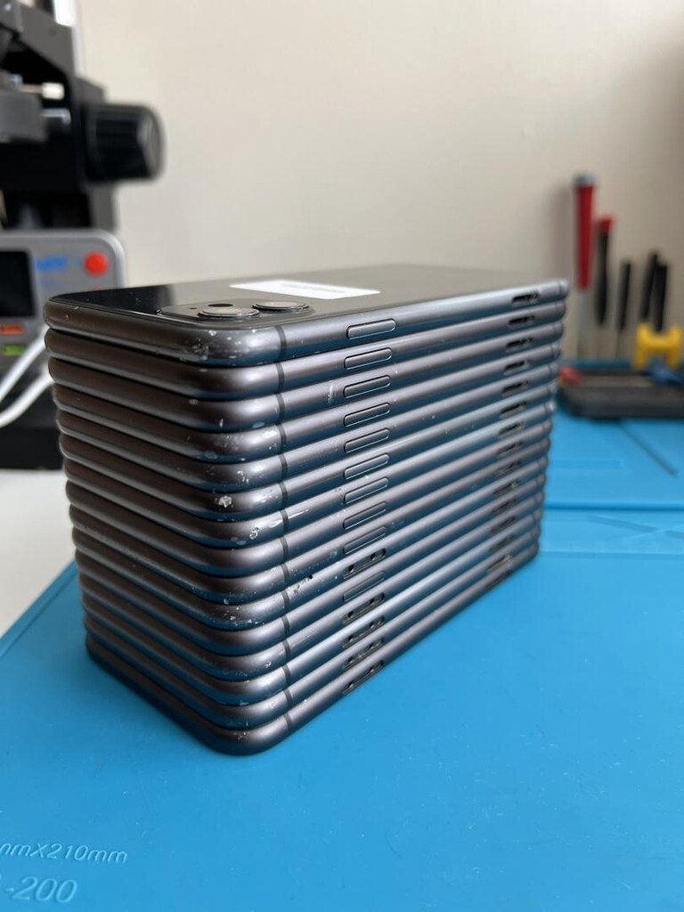 iPhone 11 Kasa Siyah Orjinal Apple Çıkma - 8