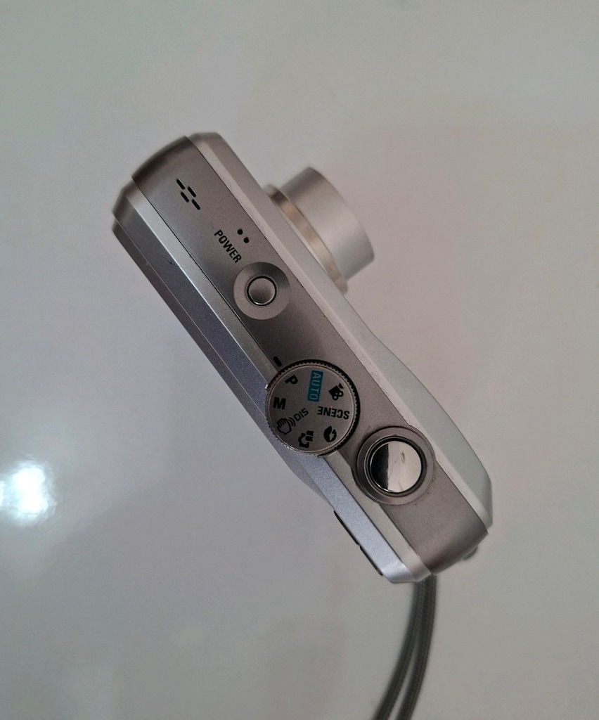 Samsung S760 Dijital Fotoğraf Makinesi 7.2 Megapiksel 3x Zoom Gümüş - 13