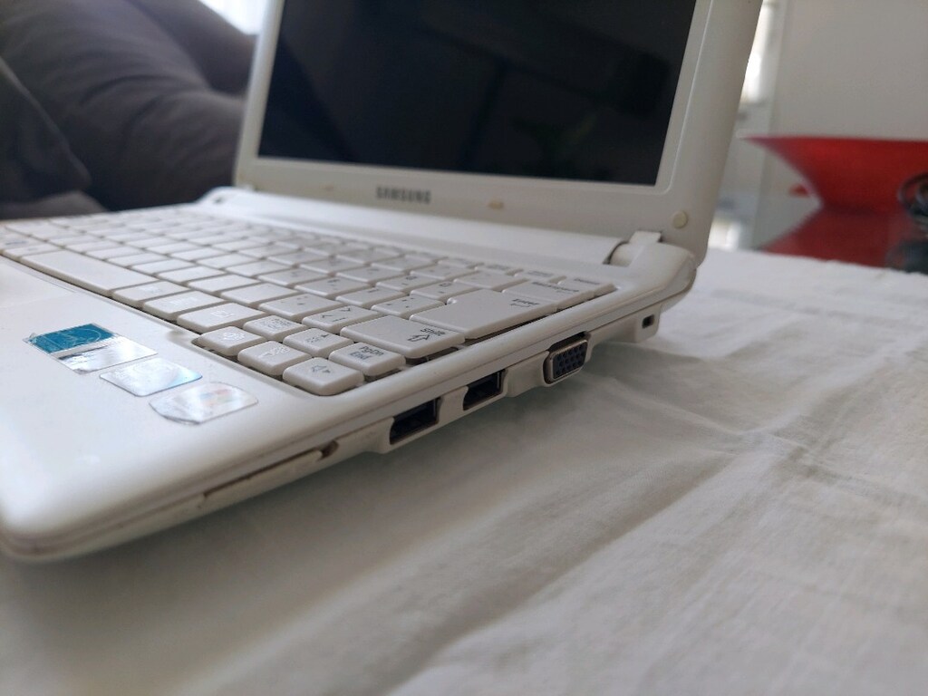 Samsung Minibook 10.1 inç Sağlam - 5