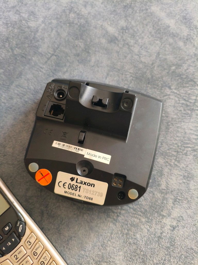 2 Tane Kablosuz Telefon Belirsiz - 4
